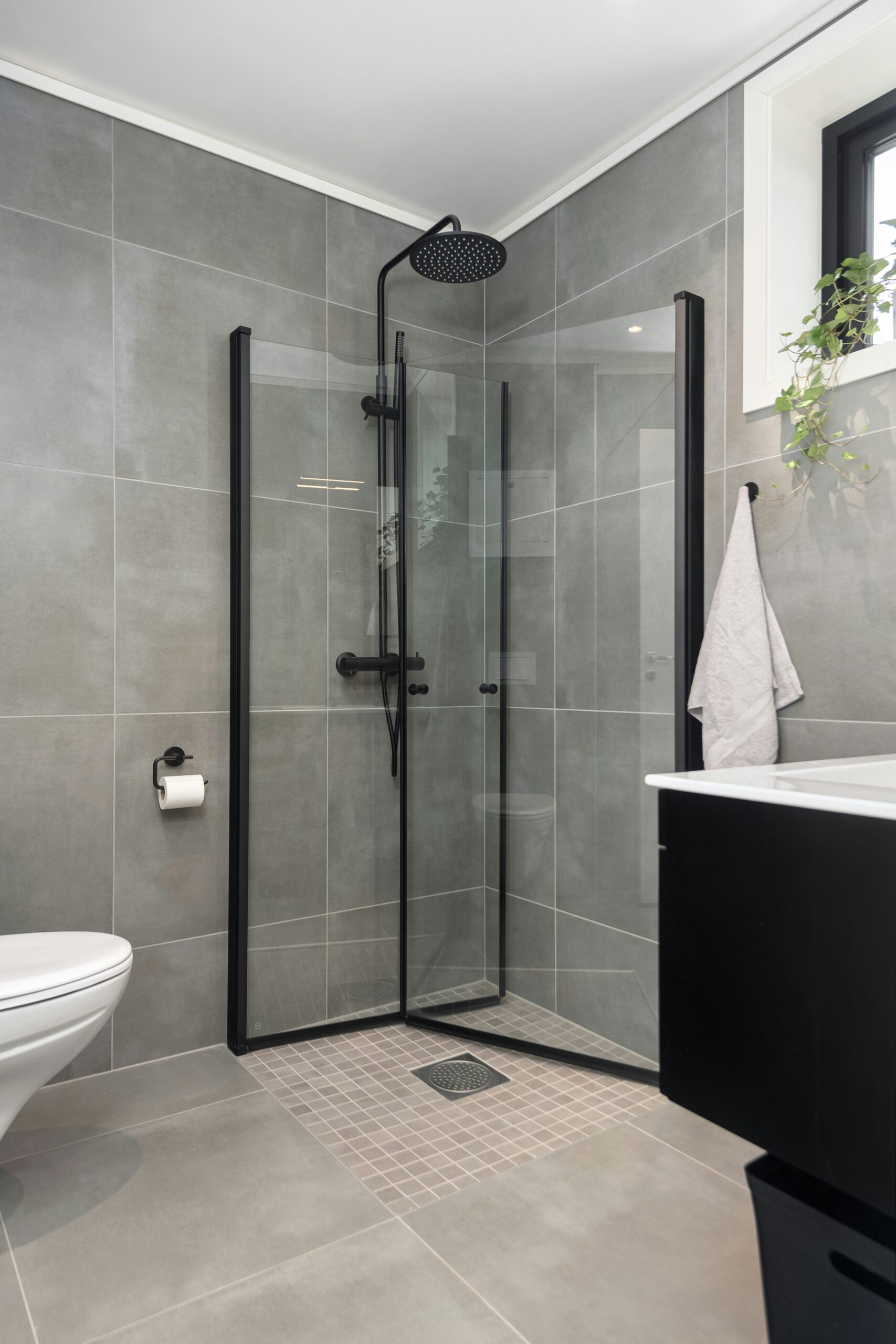 Bathroom Tile Installation